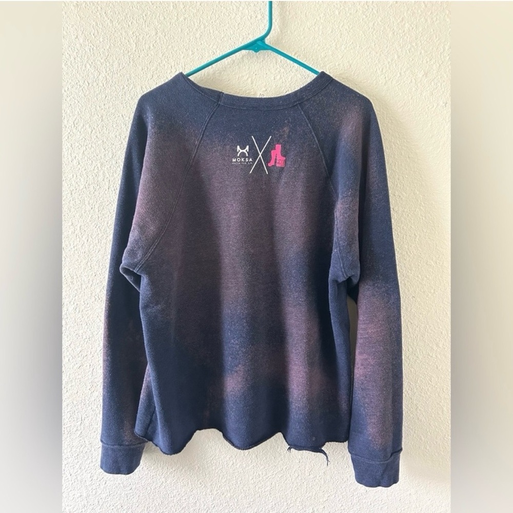 Bella Canvas XL Bleach Dyed Graphic Sweatshirt Oversized Pullover - Picture 5 of 9